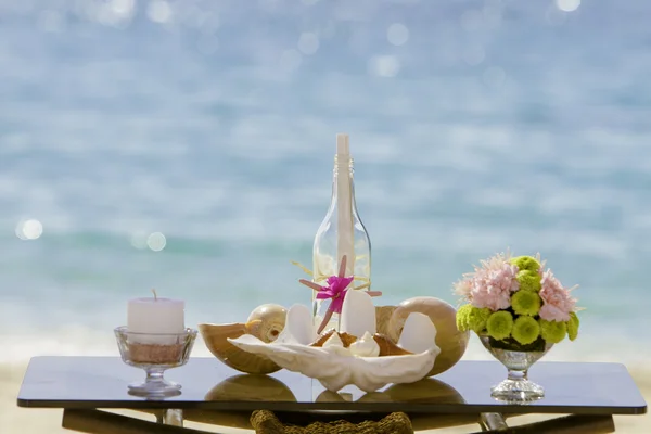 Casamento na praia, casamento tropical ao ar livre configurar decoração — Fotografia de Stock