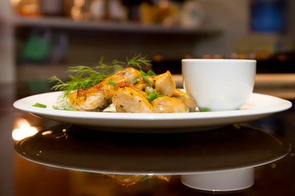 Fried chicken wings served with source on white plate — Stock Photo, Image