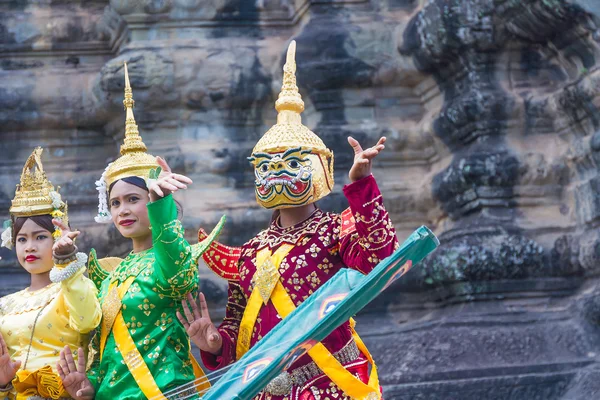 SIEM REAP,CAMBODIA-Feb 24, 2015:An unidentified cambodians in na Royalty Free Stock Images