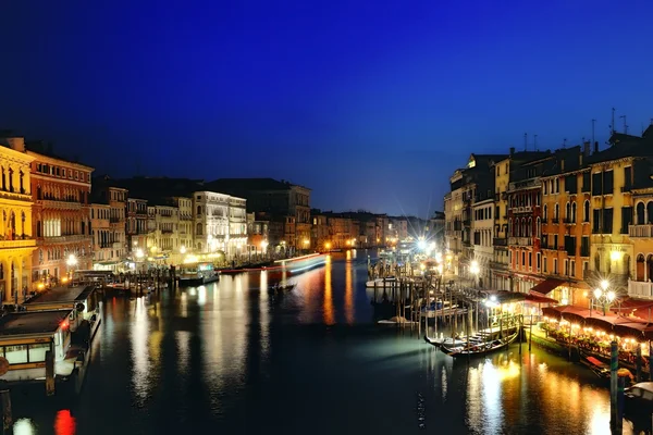 Venezia på natten, Venedig, Italien — Stockfoto