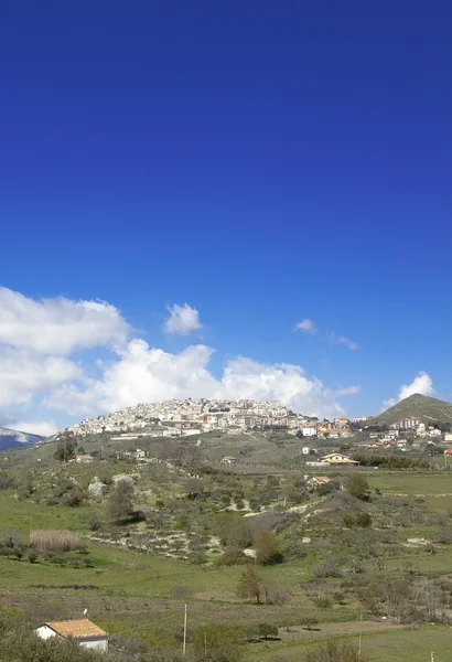 Prizzi, liten stad på Sicilien — Stockfoto