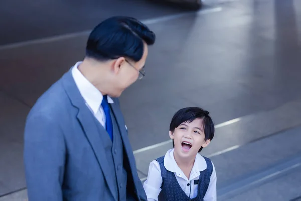 Happy Family Concept Happy Child Holding Fathers Hand Love Happiness — Stock Photo, Image