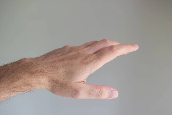 Mão Masculina Caucasiana Fazendo Gesto Genérico Close Tiro Palma Aberta — Fotografia de Stock
