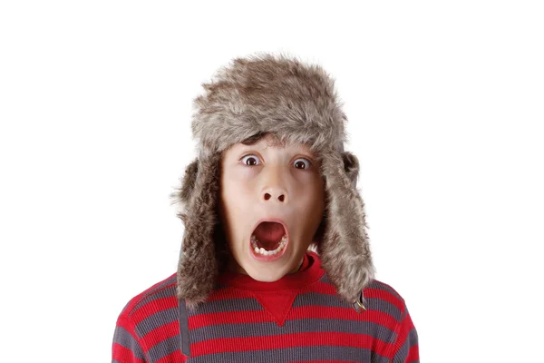 Chłopiec zabawy w furry kapelusz — Zdjęcie stockowe
