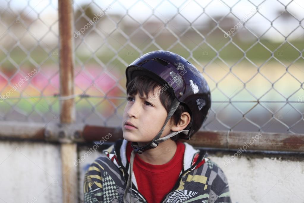 boys skateboard helmet