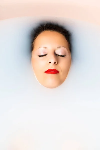 Caucasian Woman Taking Bath Bathtub Filled Milk Body Care Concept — Stock Photo, Image