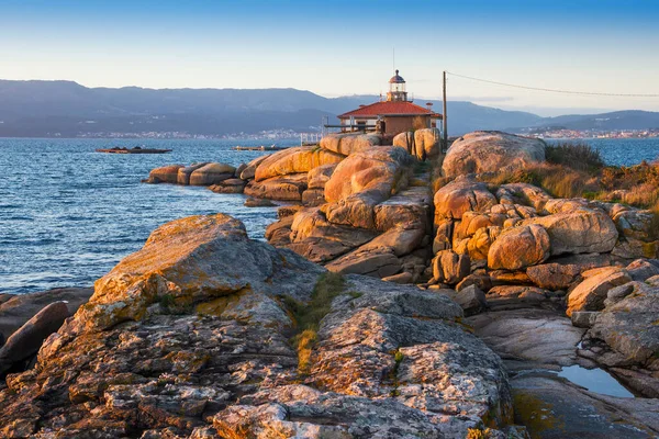 Faro Las Rocas Granito Del Cabo Punta Cabalo Isla Arousa — Foto de Stock