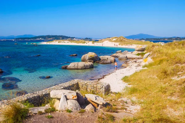 Dolmen Costruzione Funeraria Megalitica Sulla Spiaggia Areoso Galizia Spagna — Foto Stock