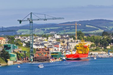 Tersane Castropol üzerinde