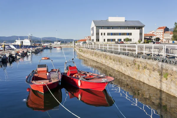 Red fishing boats — Stock Photo, Image