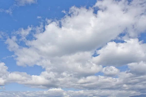 Cúmulo céu nublado — Fotografia de Stock