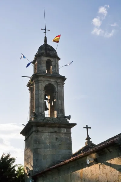 Bellfry de l'église Sainte Marie de Paradela, Meis — Photo