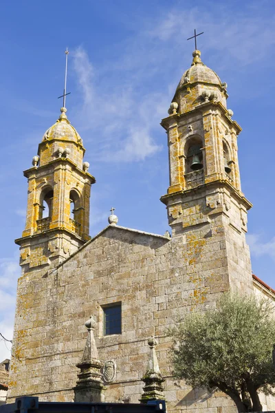 Barokowe wieże kościoła San Benito — Zdjęcie stockowe