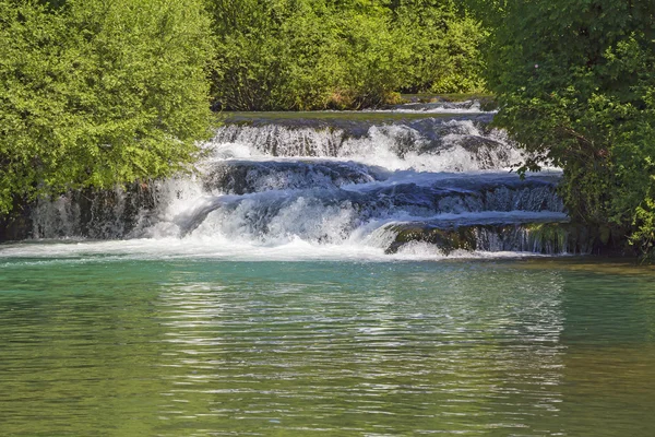 Водоспадів Растоке, Хорватія, 4 к відео — стокове фото