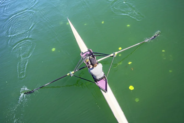 The woman rower — Stock Photo, Image