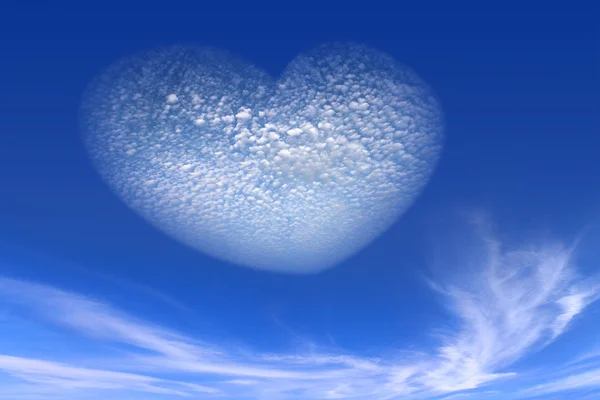 Heart from cloud on sky — Stock Photo, Image