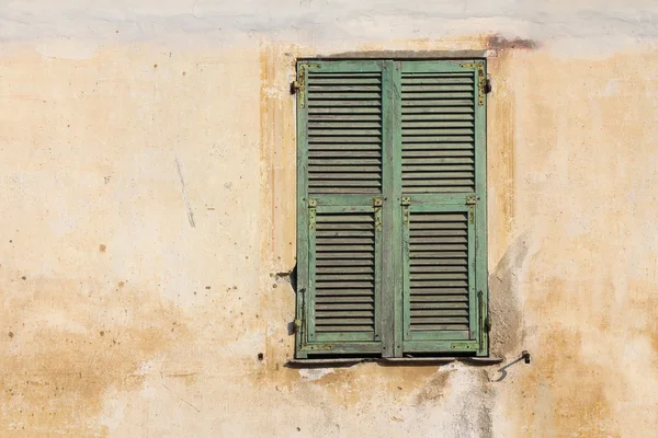 Old green wooden window — Stock Photo, Image