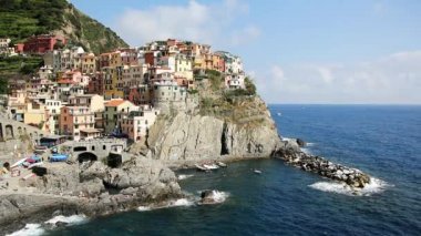 Manorola