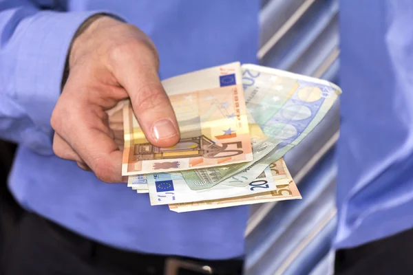 Paying in Euros — Stock Photo, Image