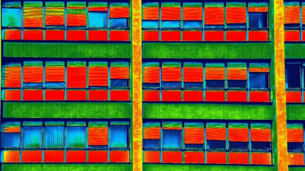 Aufzeichnung von Infrarot-Thermovision an Wohngebäuden — Stockvideo