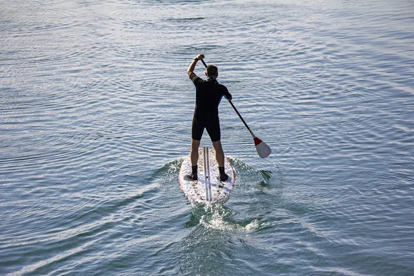 Levántate paddle boarder — Foto de Stock