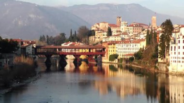 Bassano eski ahşap köprü