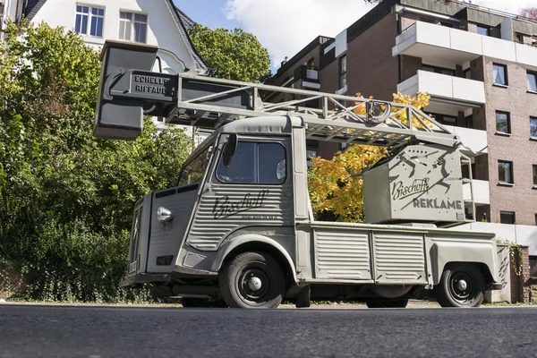 Citroen type H old-timer bucket truck — Stock Photo, Image