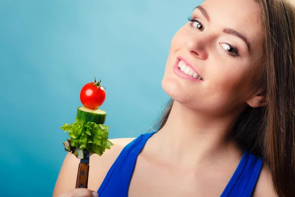 Portrait smiling woman holding healthy food. — ストック写真