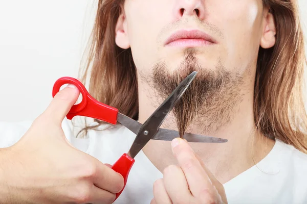 Medo de cortar a barba — Fotografia de Stock