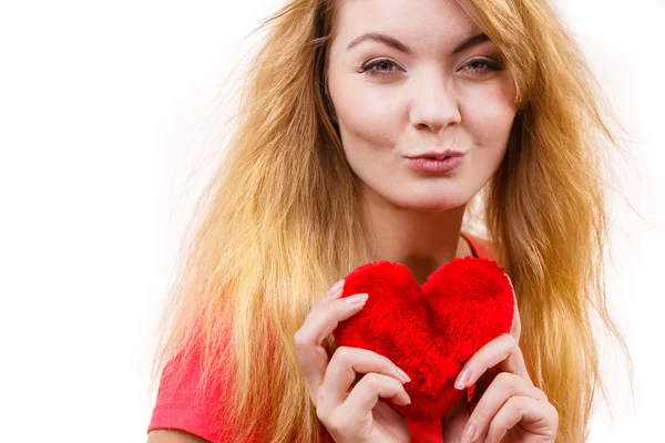 Woman  holding red heart — Stock Photo, Image