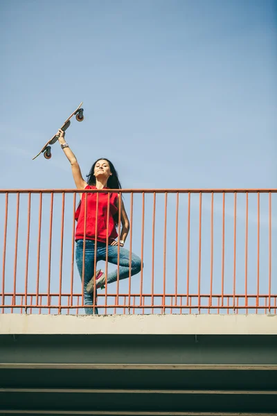 Urban skate girl with skateboard. — Stock Photo, Image