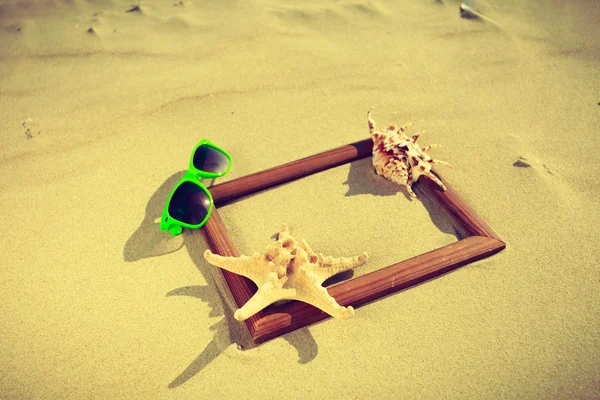 Frame on sand on the beach. — Stock Photo, Image