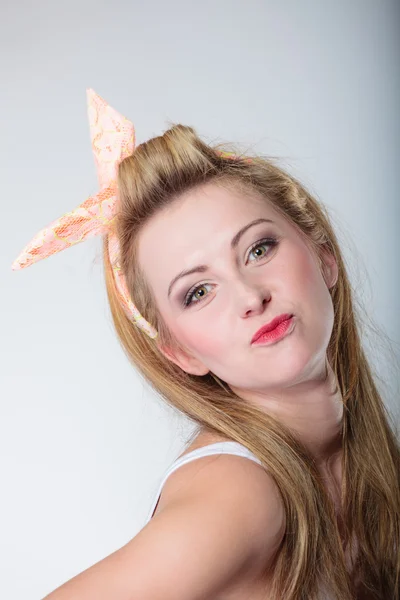 Pin up blonde fashion girl funny face — Stock Photo, Image