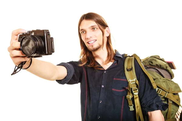 Hombre tomando fotos con cámara — Foto de Stock