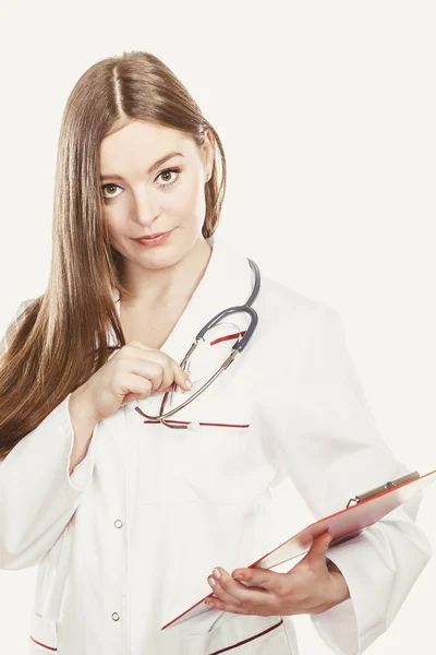 Medico donna con stetoscopio — Foto Stock