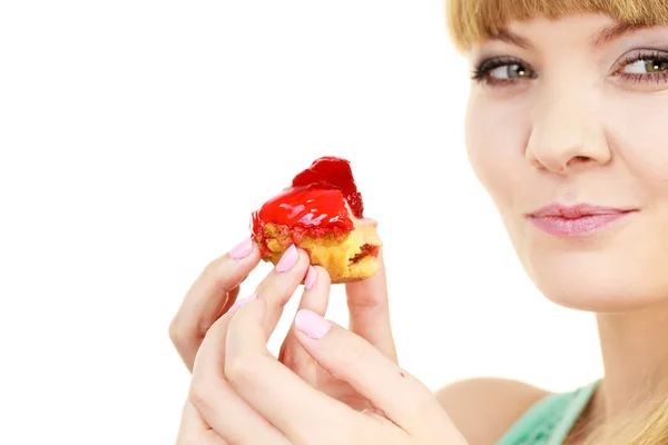 Vrouw cupcake zoet eten — Stockfoto