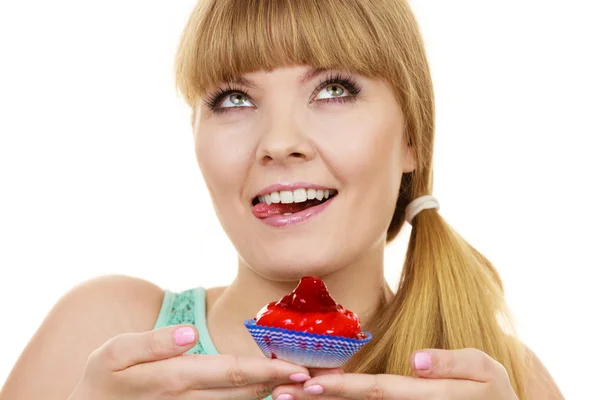 Woman holds cake strawberry cupcake — Stock Photo, Image