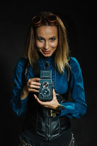 Steampunk mit alter Retro-Kamera. — Stockfoto