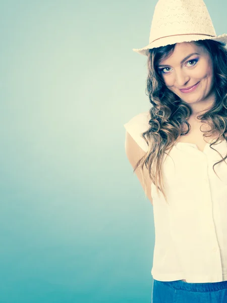 Charming woman in summer clothes straw hat — Stock Photo, Image