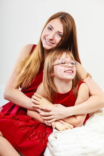 Familia feliz. Mamá y su hija . —  Fotos de Stock