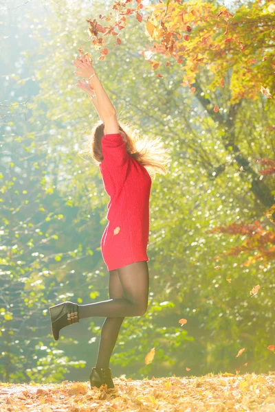 Cheering girl with leaves. — Stock Photo, Image