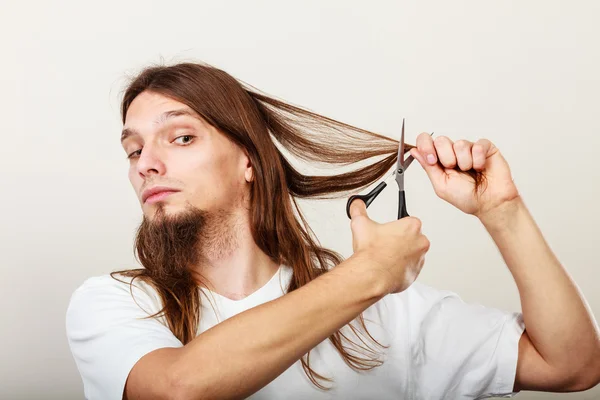 Frisör klippa hår — Stockfoto