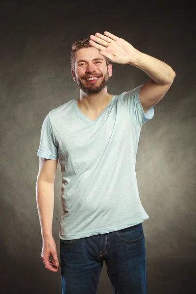 Bonito homem de moda casual cara na camisa . — Fotografia de Stock