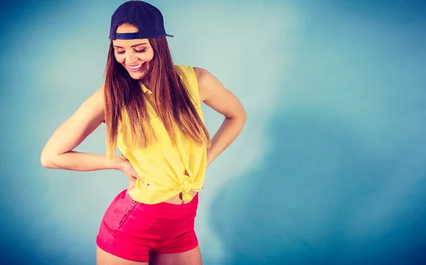 Pretty teenage girl in fashionable clothes. — Stock Photo, Image