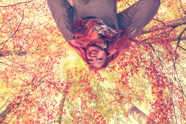 Girl having fun in forest. — Stock Photo, Image