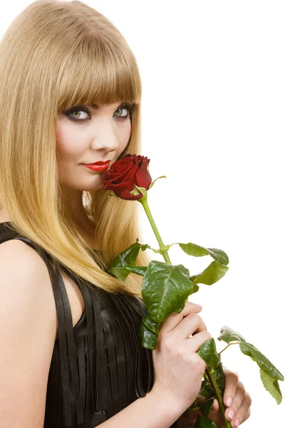 Schöne junge Dame mit roter Rose. — Stockfoto