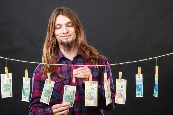 Zengin adamla para Çamaşırhane — Stok fotoğraf