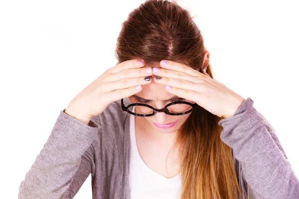 Woman suffering from headache migraine pain — Stock Photo, Image