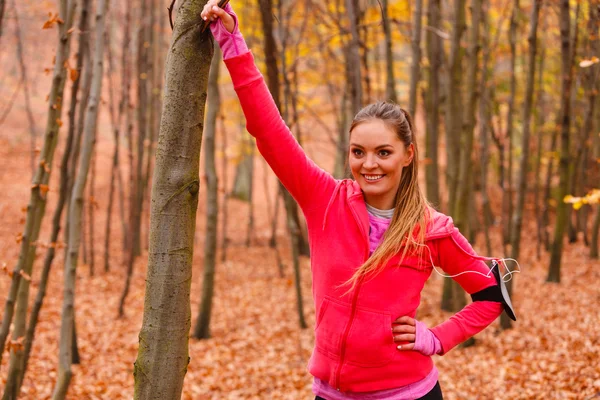 Portret active dziewczyna sportowa. — Zdjęcie stockowe