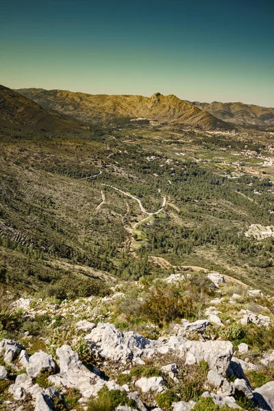 西班牙山区风景 西班牙的Coll Rates 令人叹为观止的山谷景观 科斯塔布兰卡假日 — 图库照片